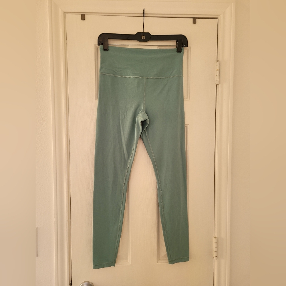 Athleta ultra high rise elation tight in Juniper size small